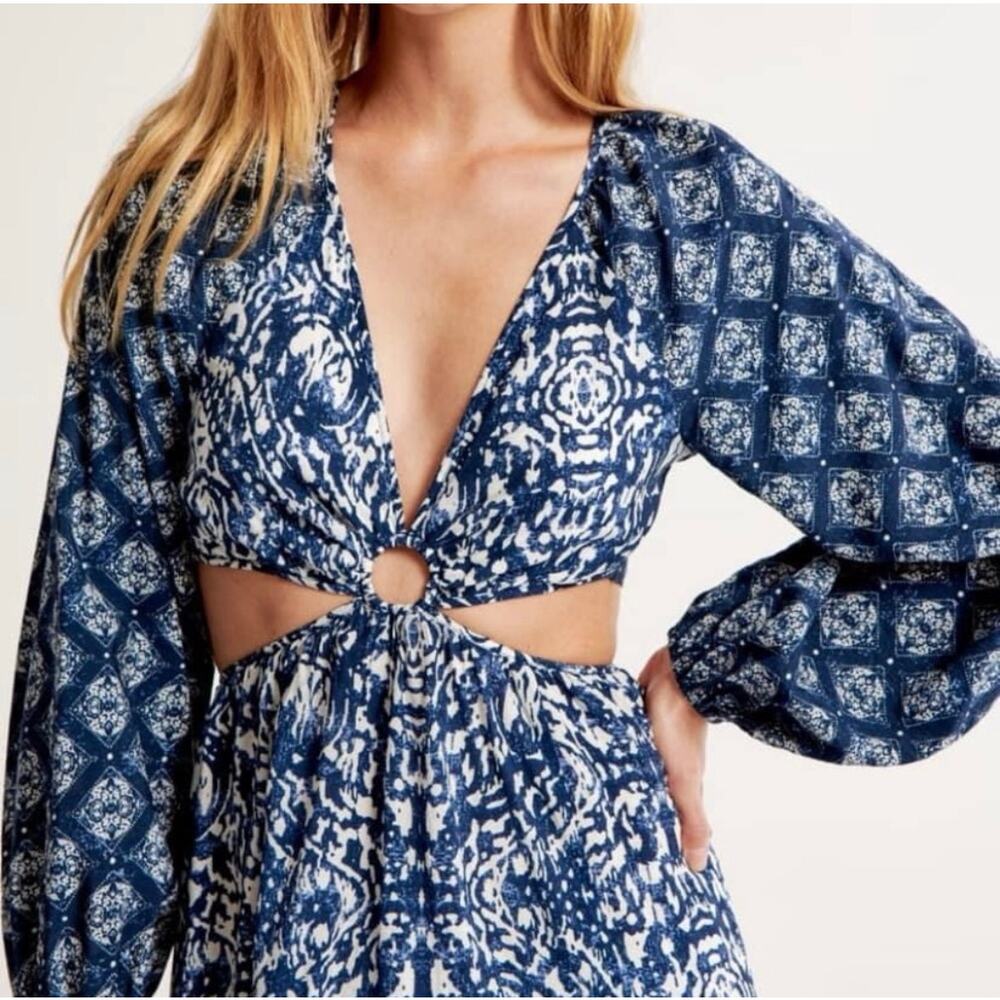 Abercrombie & Fitch Cutout Maxi Dress Blue White Boho Long Sleeve XS Going Out - Picture 2 of 7